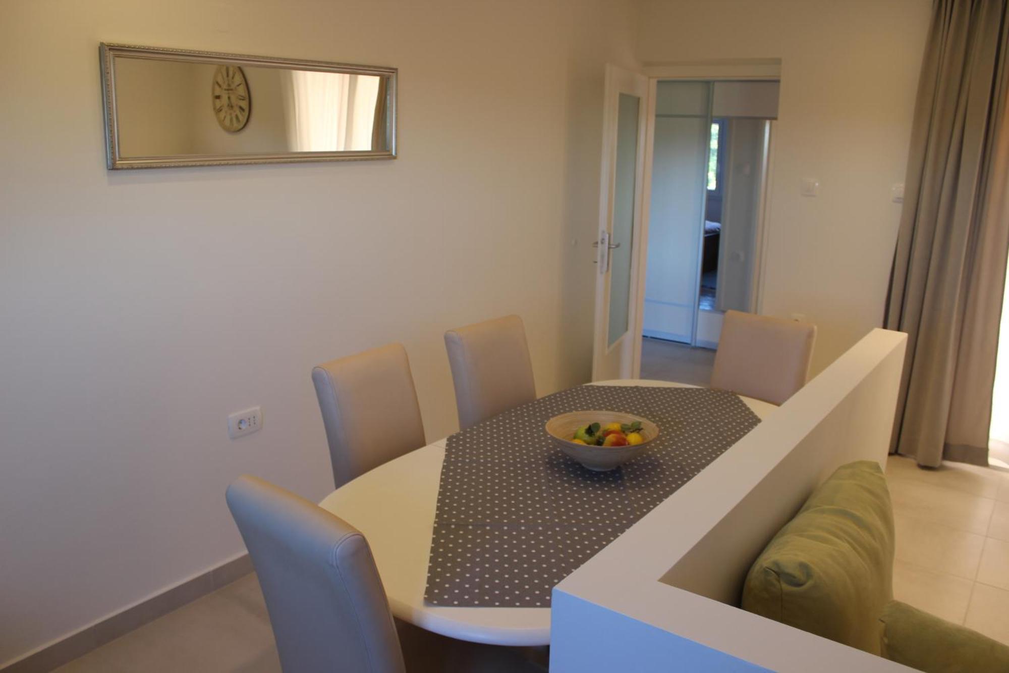 Apartments With A Parking Space Valbandon, Fazana - 7296 Stinjan Phòng bức ảnh
